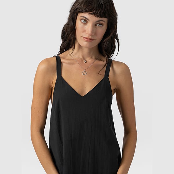 V Neckline