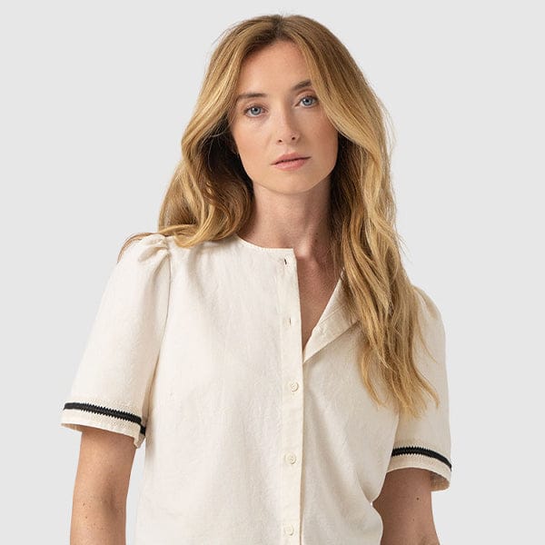 Puffed Sleeves