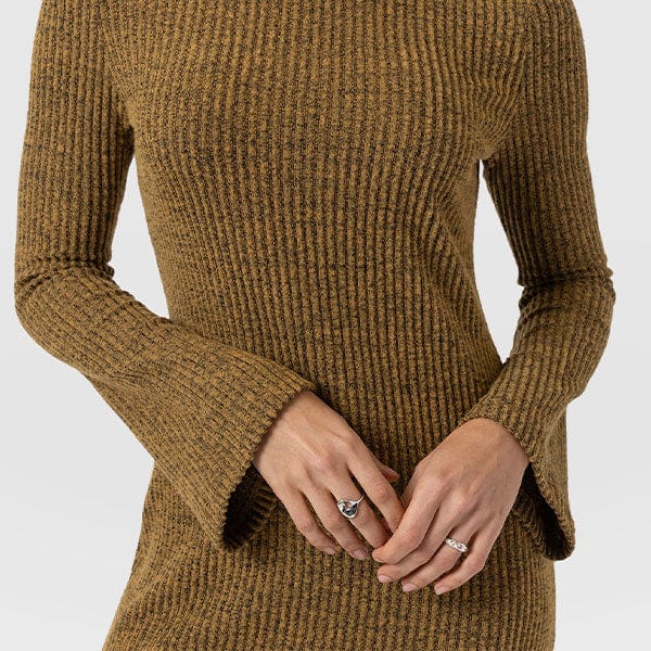 Fluted Sleeves