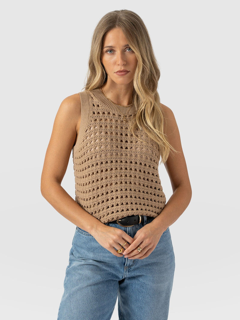 Adler Sleeveless Knit Camel - Women's Vests | Saint + Sofia® US