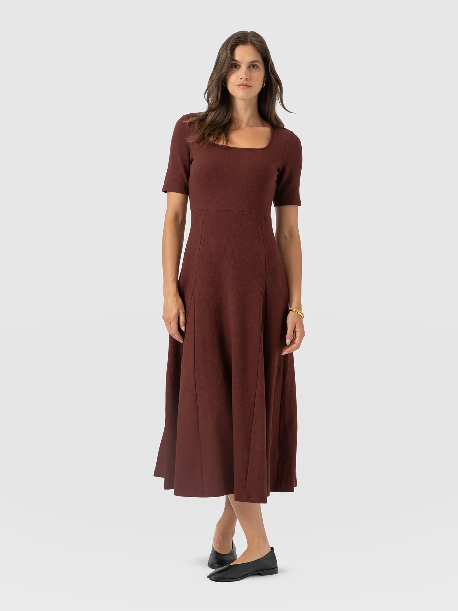 Akia Short Sleeve Dress - Maroon Textured - Women's Dresses | Saint and Sofia® USA