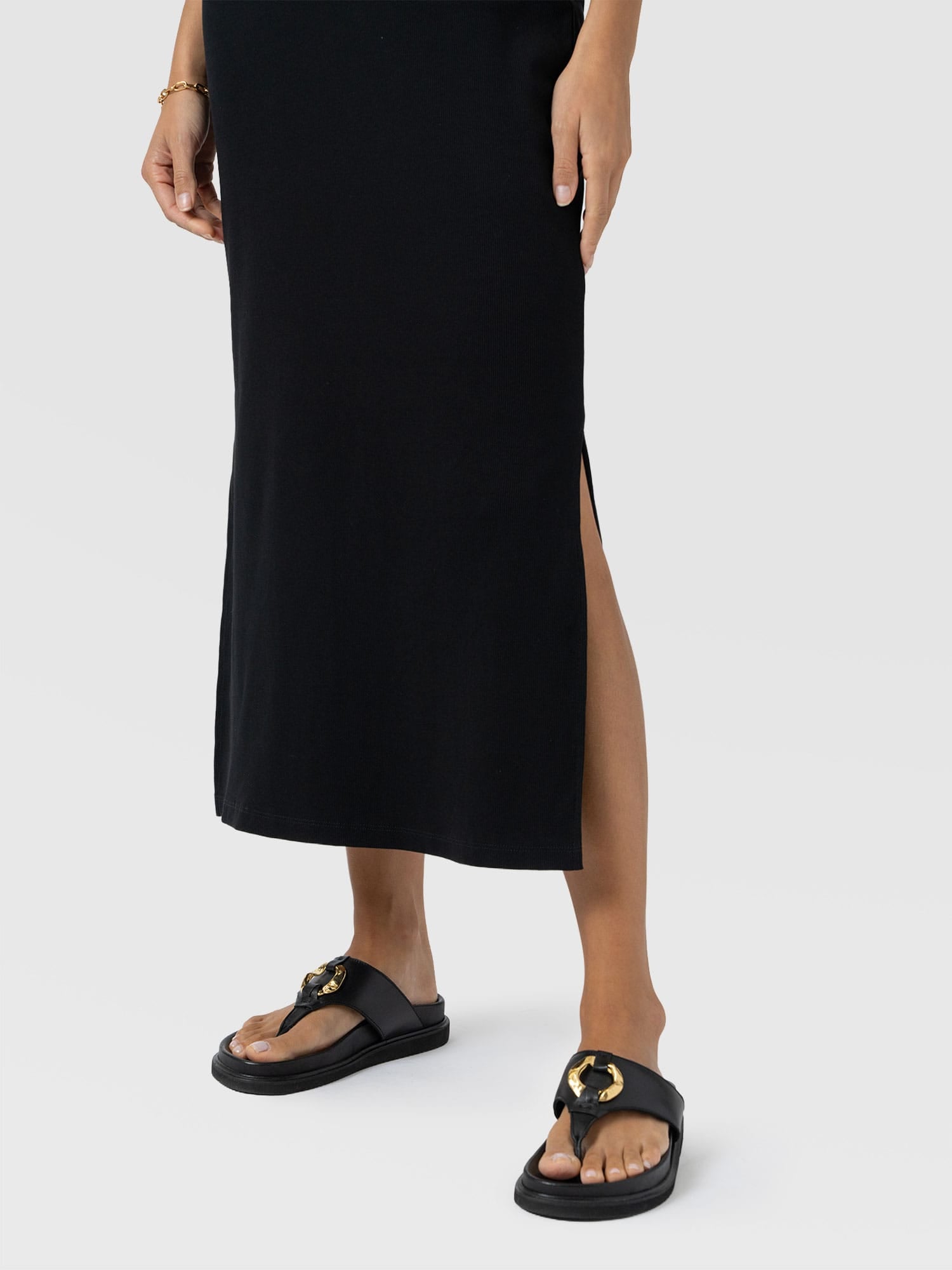 Andie Sleeveless V Neck Dress - Black Lace - Women's Dresses | Saint + Sofia® USA