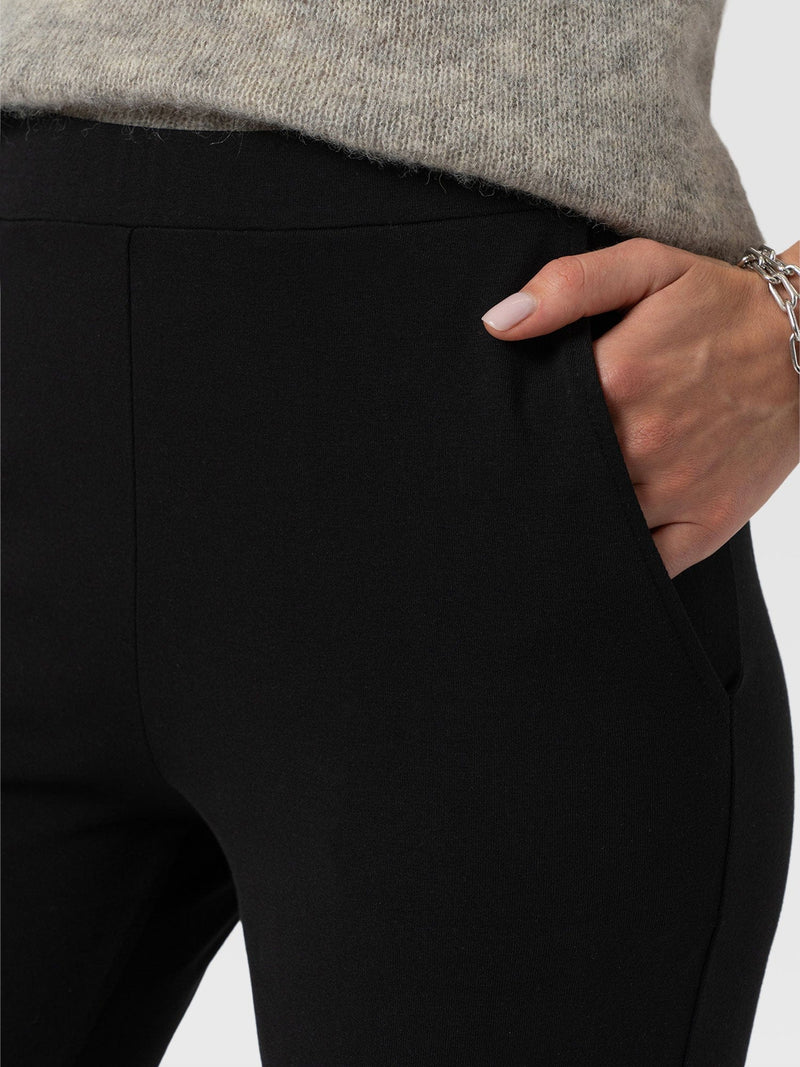 Apartment Pant Black - Women's Pants | Saint + Sofia® USA
