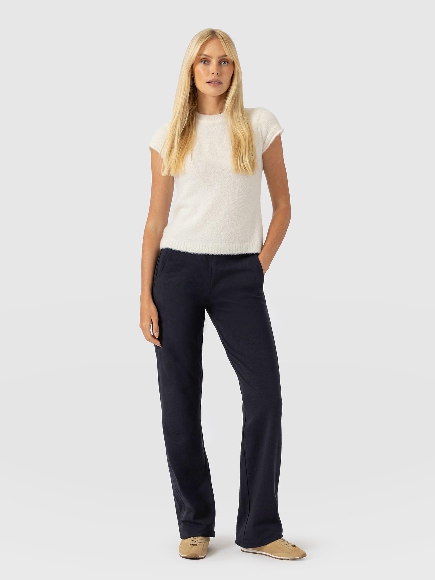 Apartment Pant Navy - Women's Pants | Saint and Sofia® USA