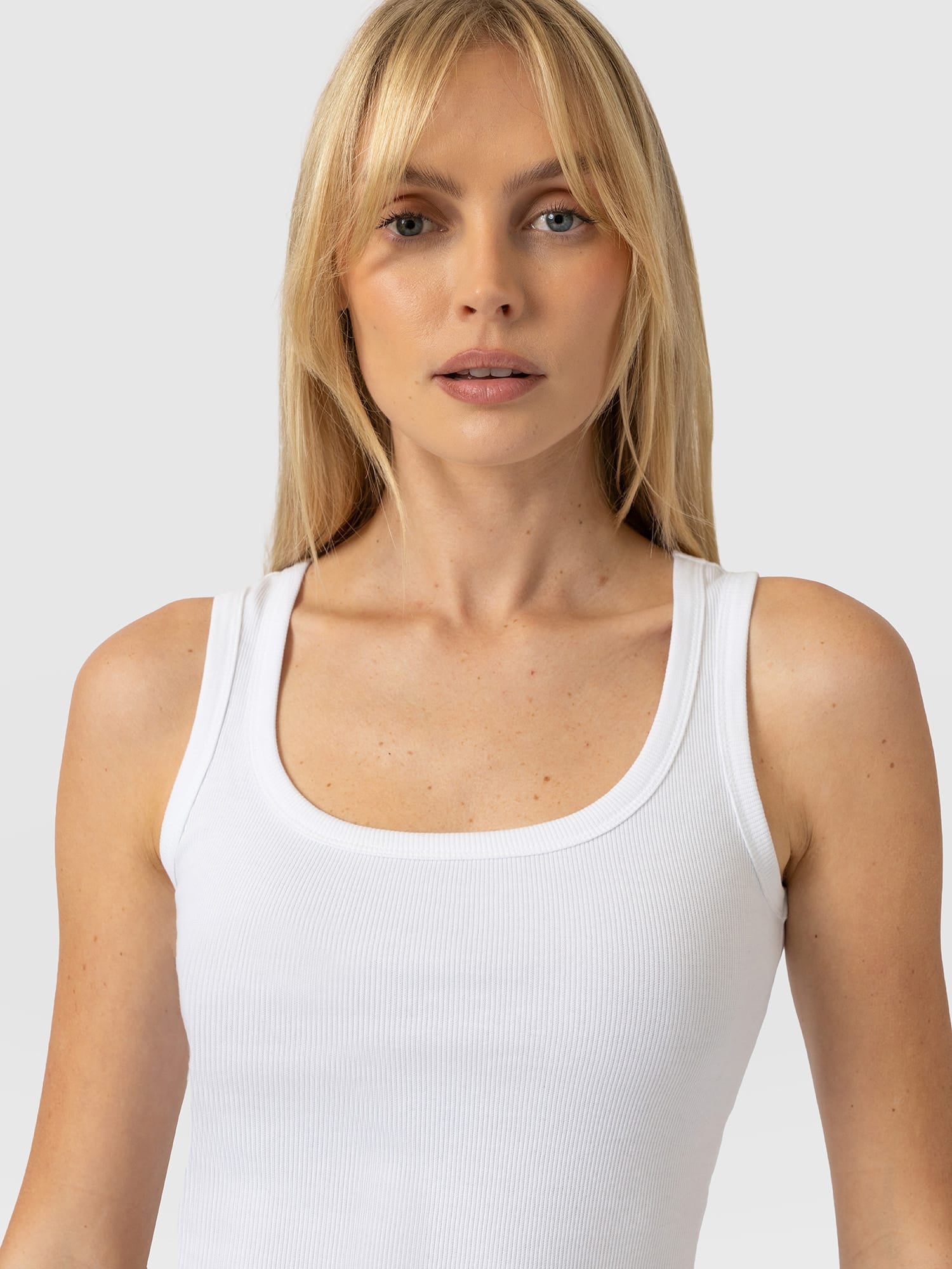 Asher Scoop Neck Vest White - Women's Vests | Saint and Sofia® USA