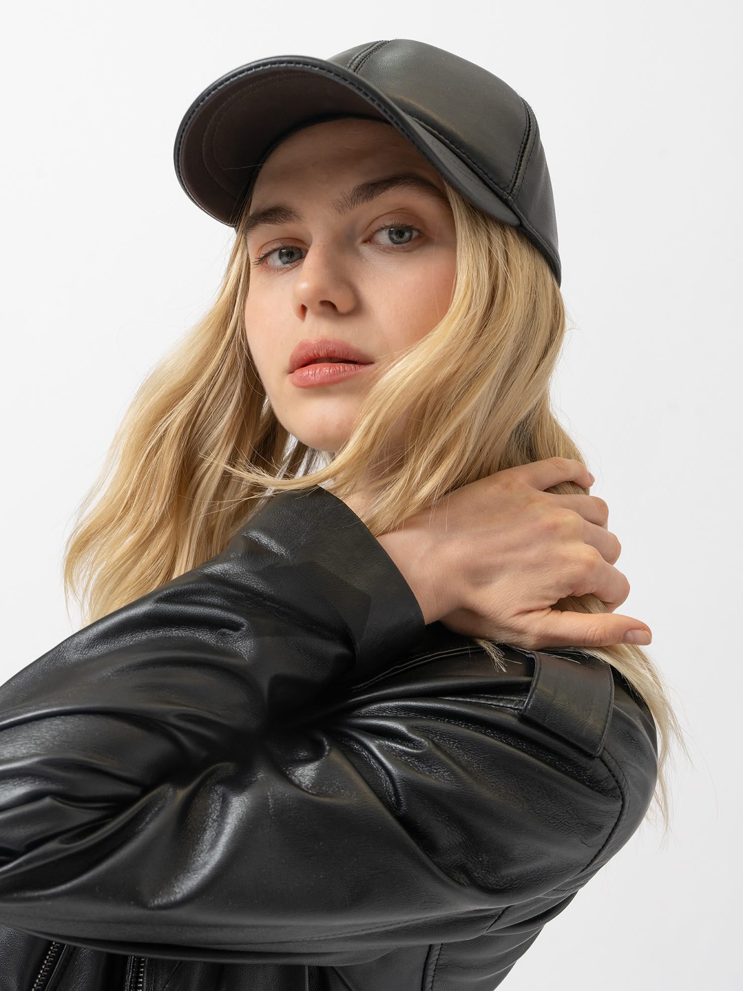 Avalon Leather Baseball Cap Black - Women's Hats | Saint and Sofia® USA