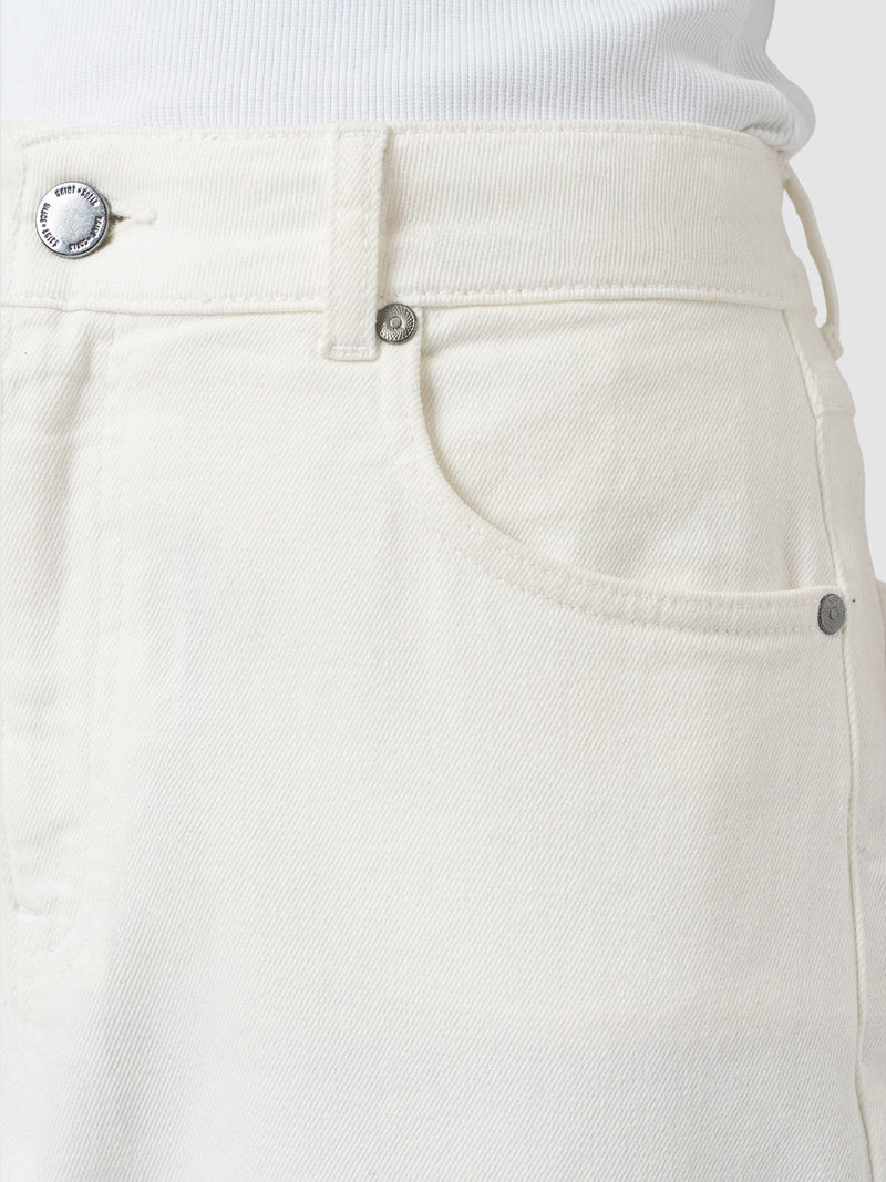 Barrel Leg Jean - White - Women's Jeans | Saint + Sofia® USA