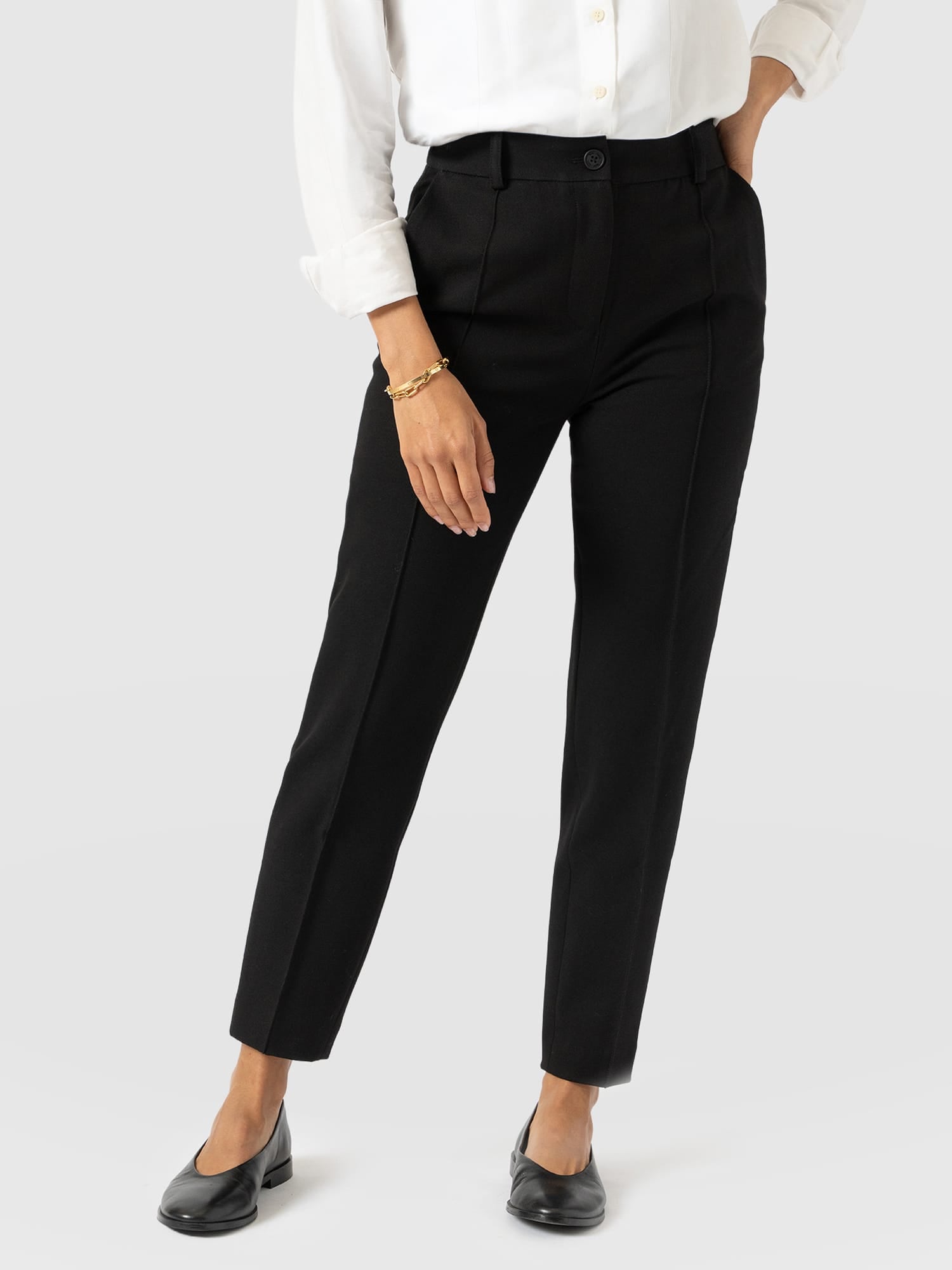 Cambridge Tapered Pant - Black - Women's Trouserss | Saint and Sofia® USA