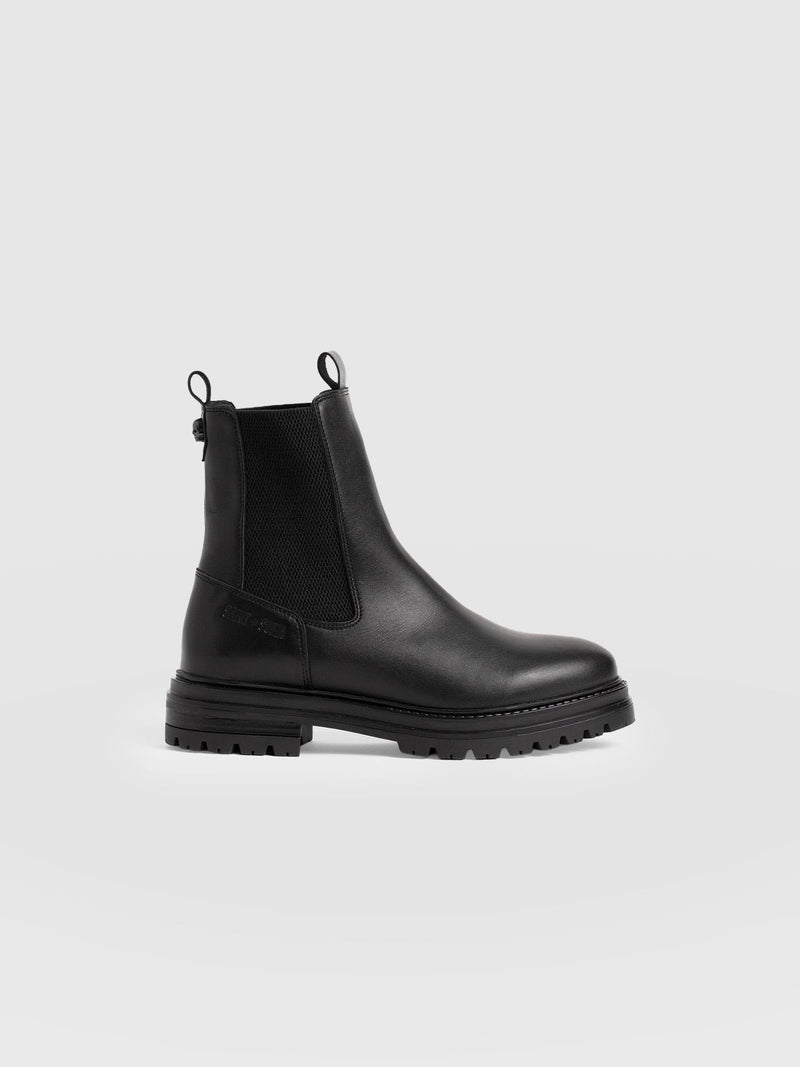 Carnaby Chelsea Boot Black - Women's Leather Boots | Saint + Sofia® US