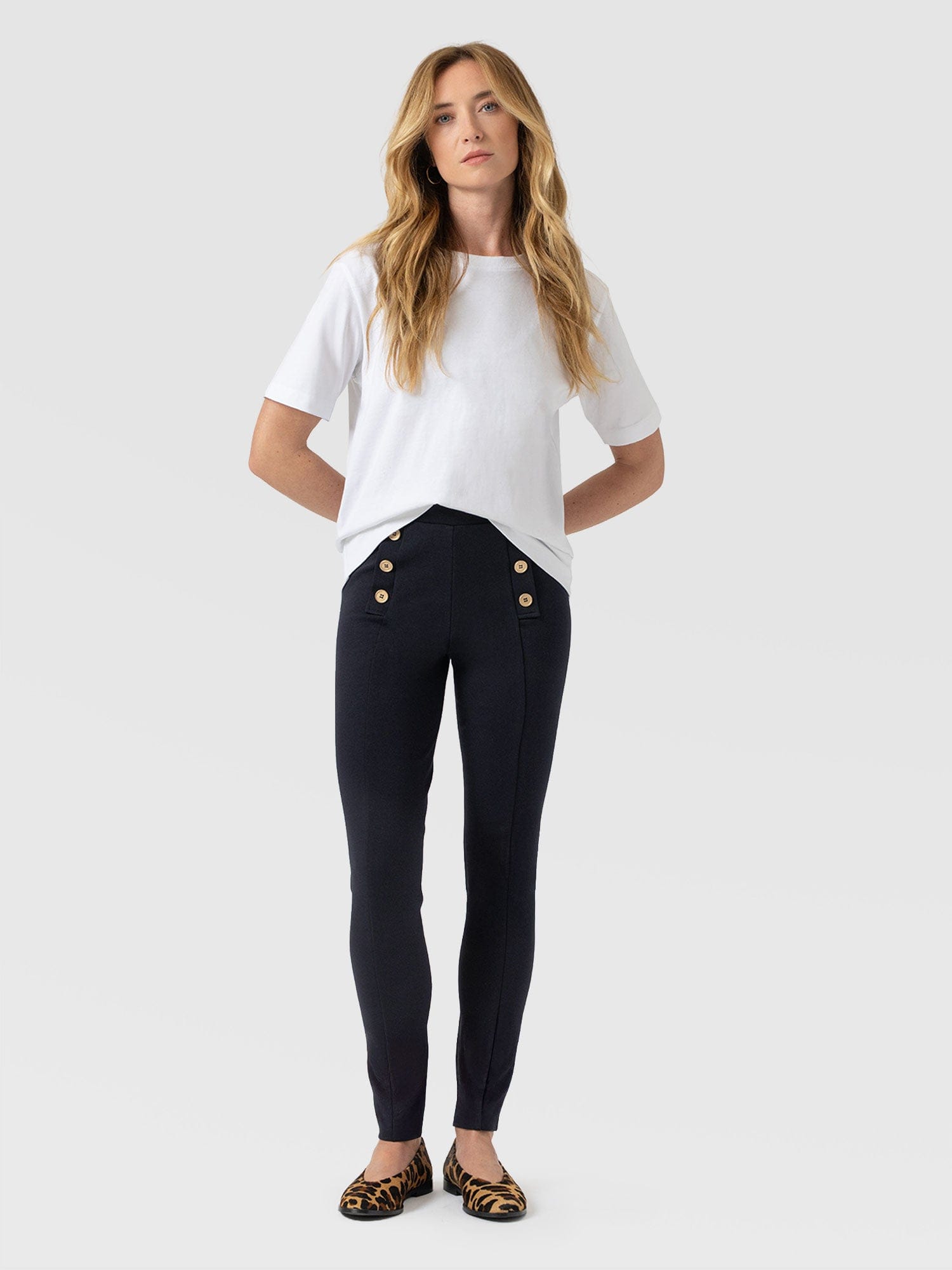 Chelsea Legging Navy - Women's Leggings | Saint + Sofia® US