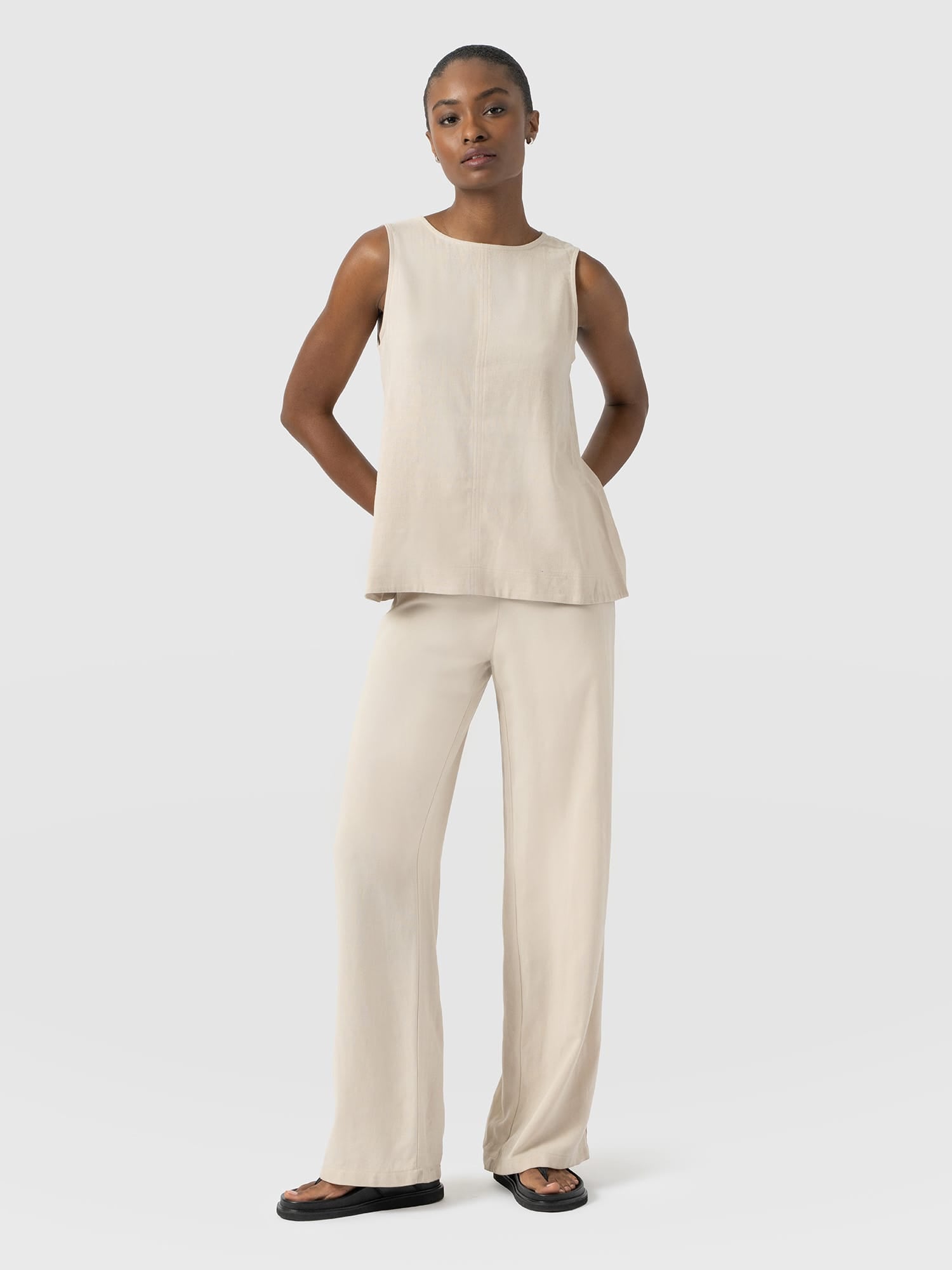 Corinne Wide Leg Linen Pant - Oatmeal - Women's Pants | Saint and Sofia® USA