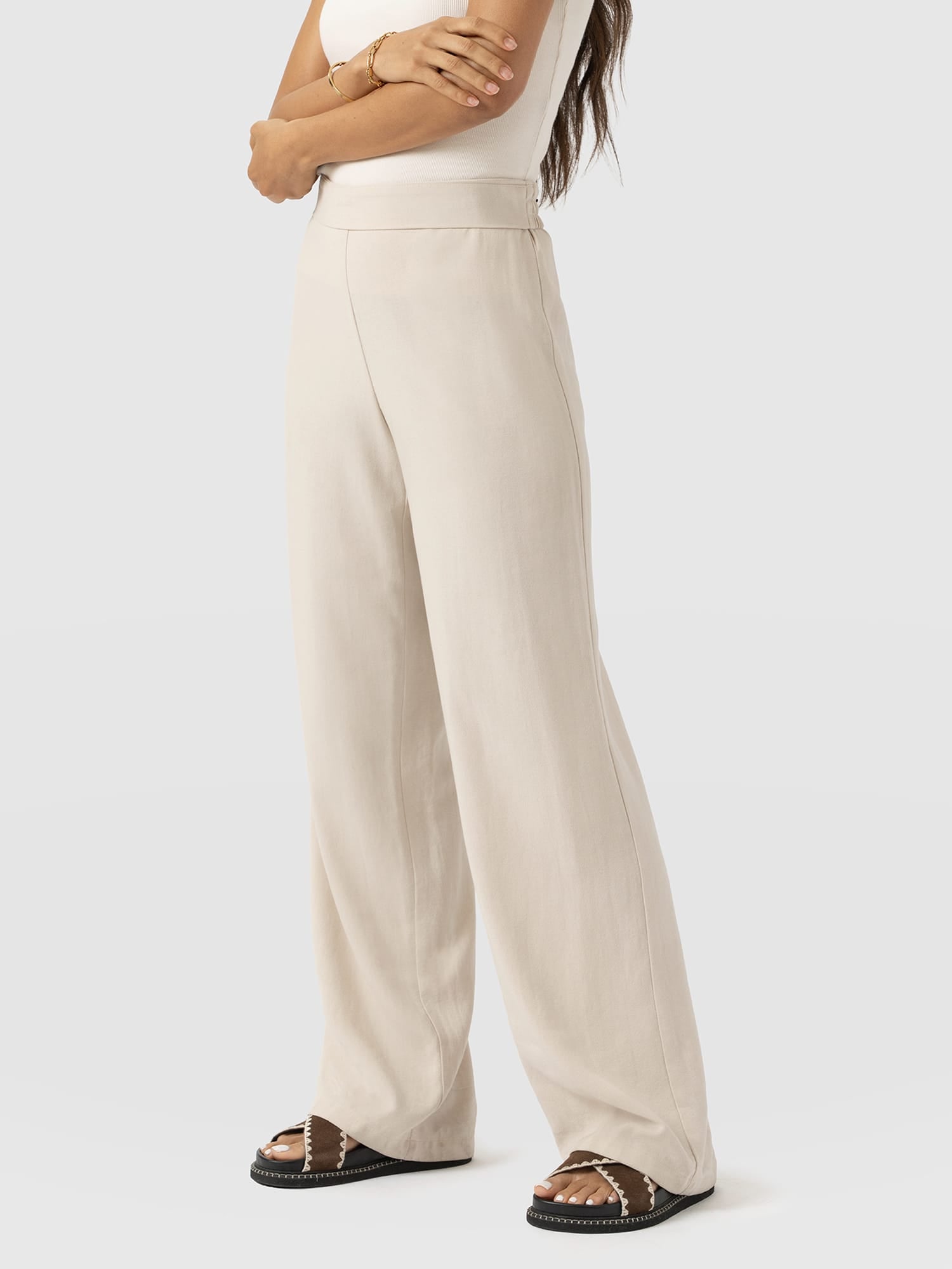 Corinne Wide Leg Linen Pant - Oatmeal - Women's Pants | Saint + Sofia® USA