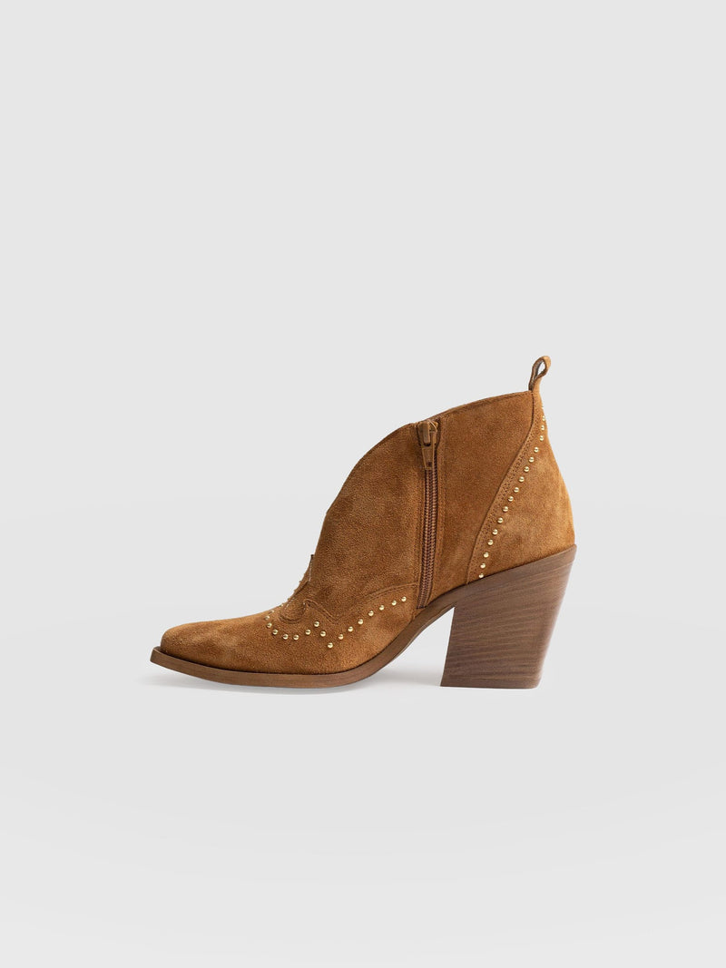 Dallas Studded Ankle Boot Tan - Women's Leather Boots | Saint + Sofia® USA