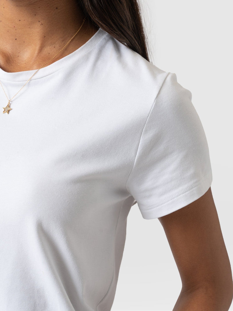 Easy Tee White - Women's T-Shirts | Saint + Sofia® USA