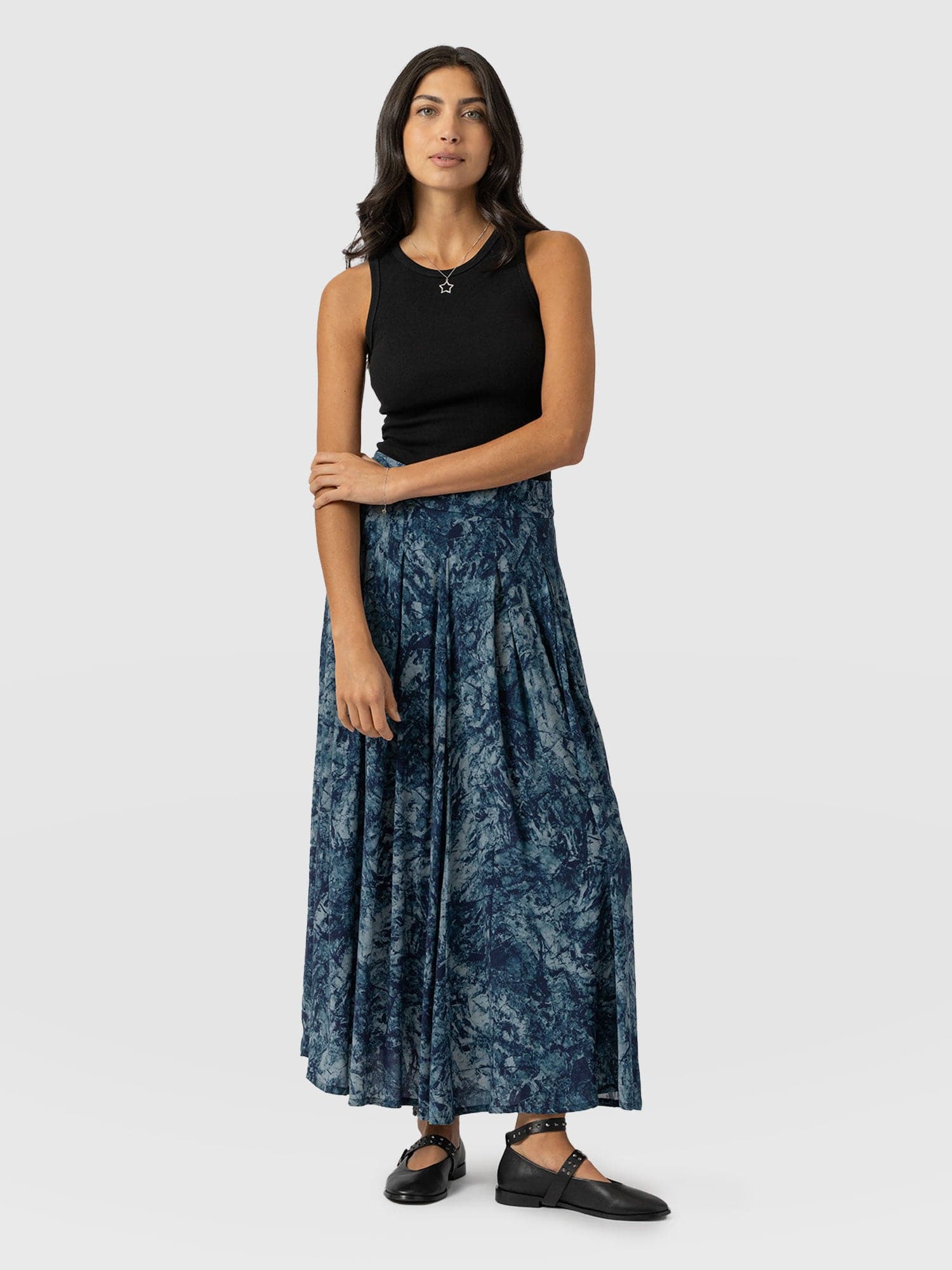 Eliza Pleated Skirt Blue Marble - Women's Skirts | Saint + Sofia® US