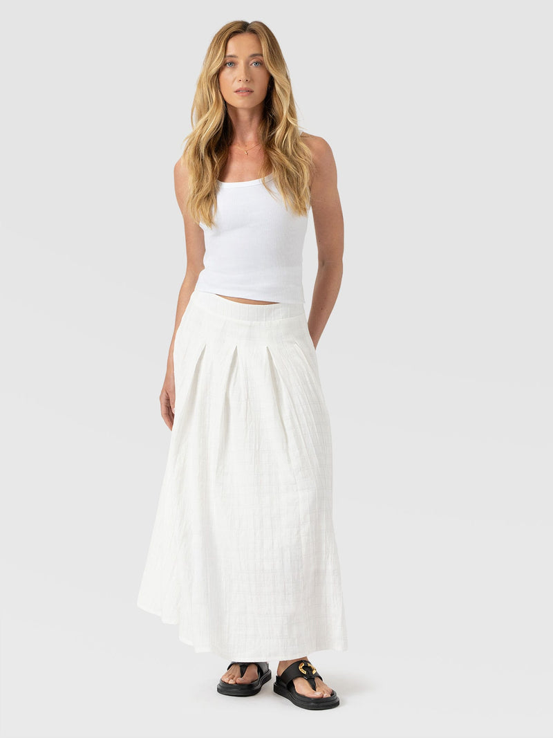 Eliza Pleated Skirt - White Textured - Women's Skirts | Saint + Sofia® USA