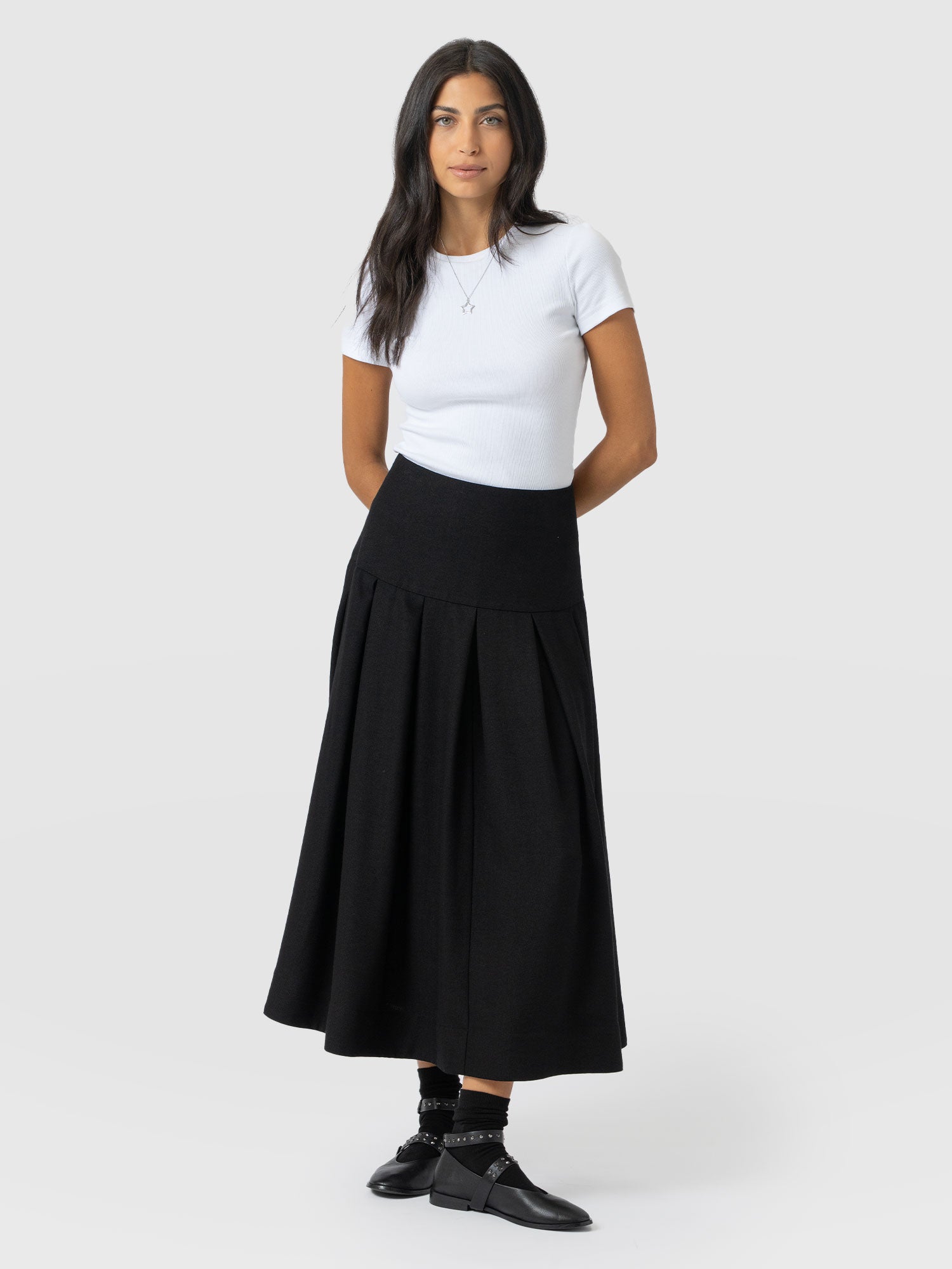 Everly Pleated Skirt - Black - Women's Skirts | Saint + Sofia? USA