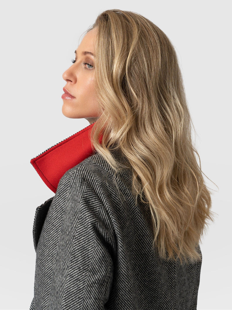 Hampton Coat Monochrome Chevron - Women's Coats | Saint + Sofia® USA