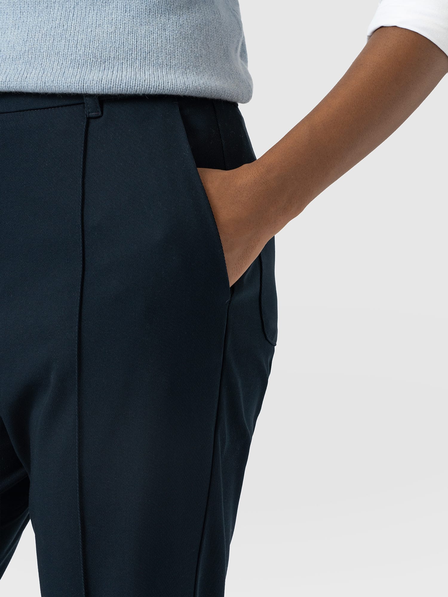 Harlow Straight Leg Pant - Navy - Women's Trousers | Saint and Sofia® USA