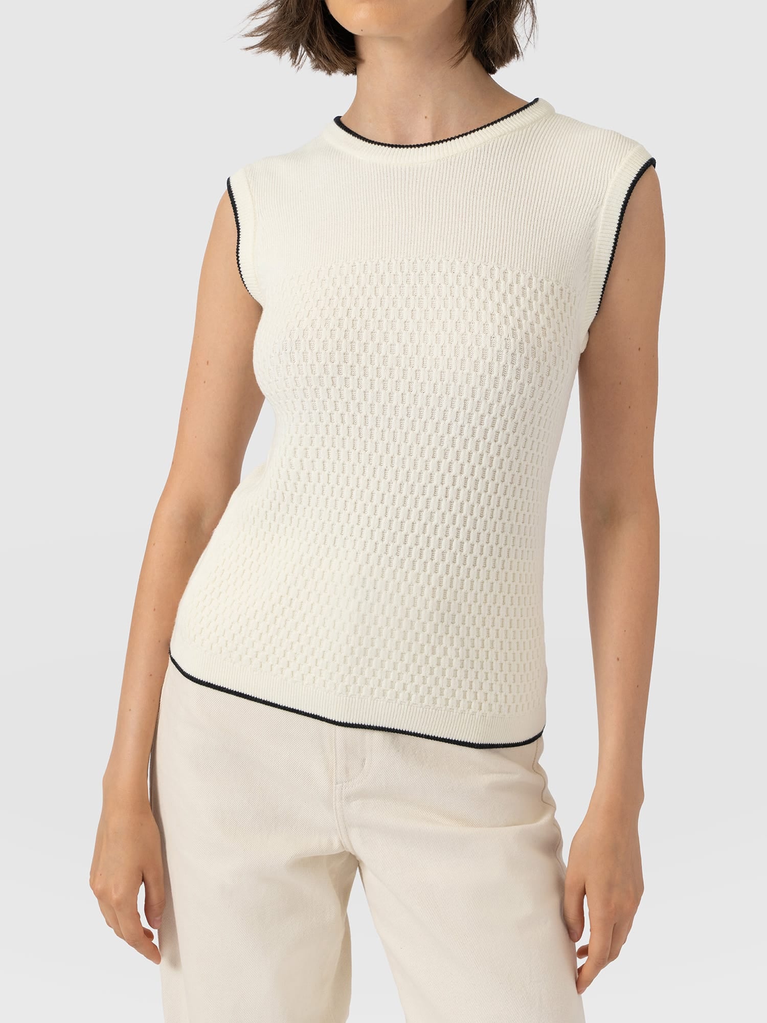 Honeycomb Sleeveless Rib Knit - Cream - Women's Knitwears | Saint and Sofia® USA