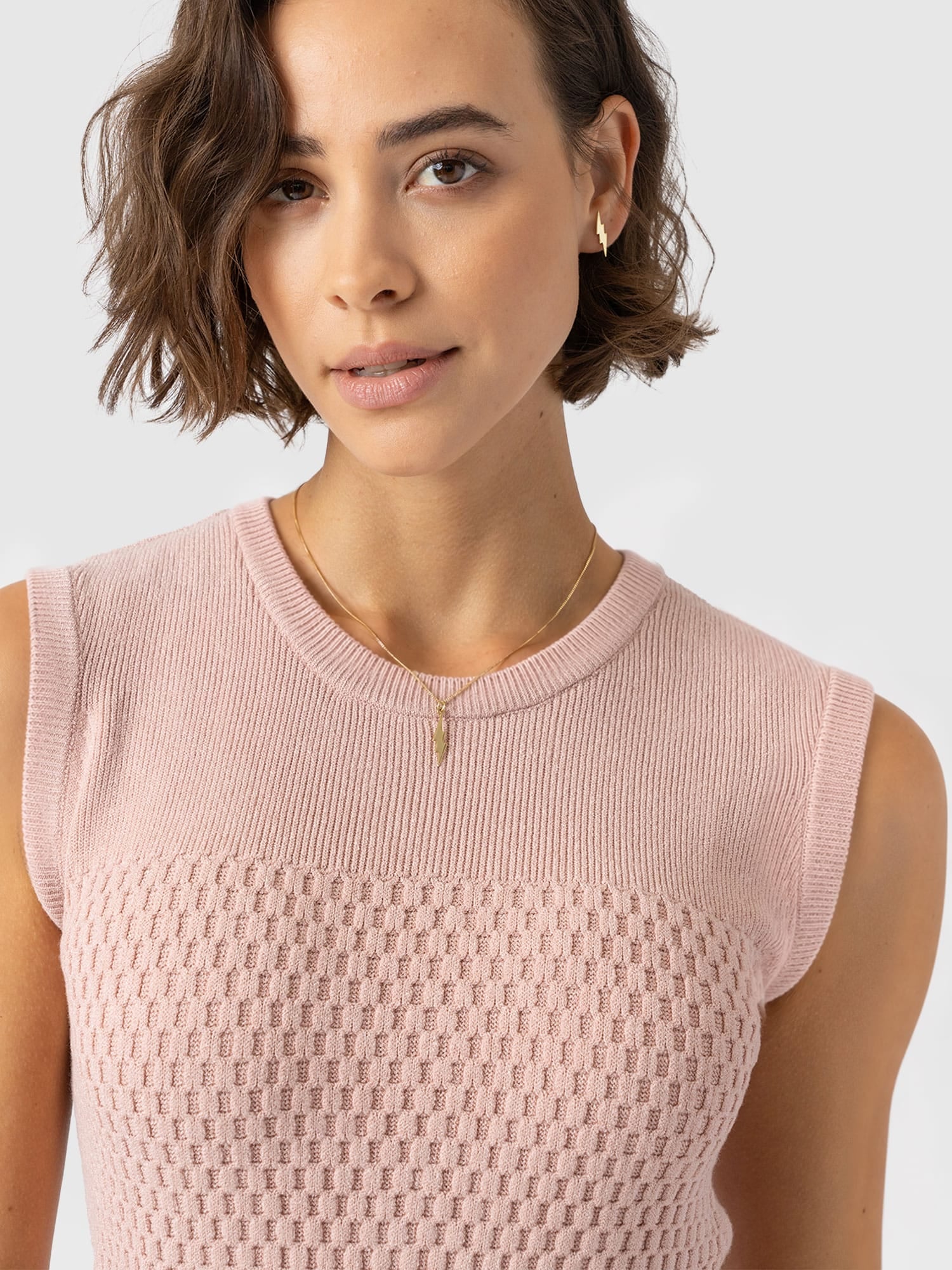 Honeycomb Sleeveless Rib Knit - Pale Pink - Women's Knitwears | Saint and Sofia® USA