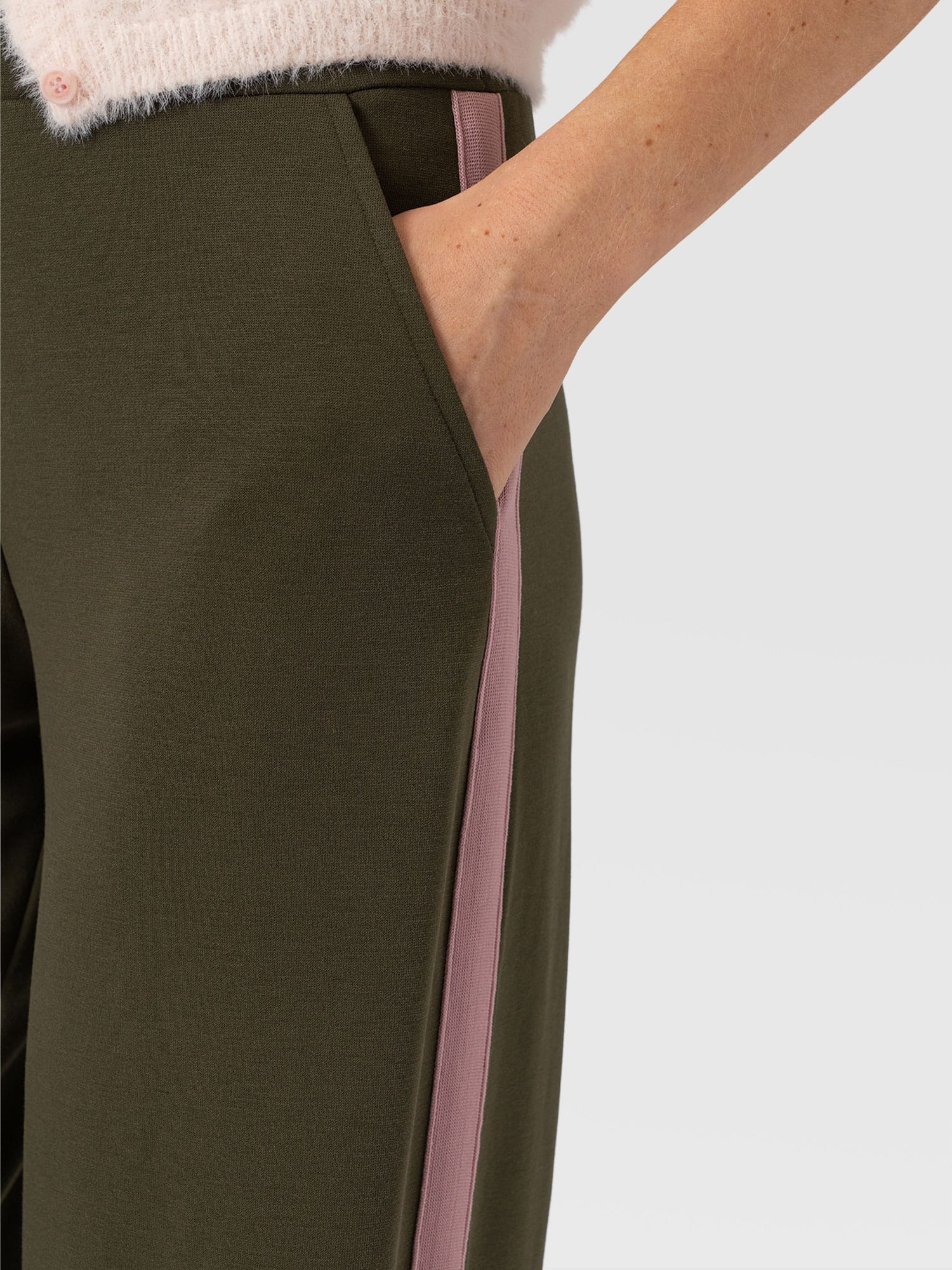 Hoxton Straight Leg Pant - Khaki - Pink Stripe - Women's Pants | Saint and Sofia® USA