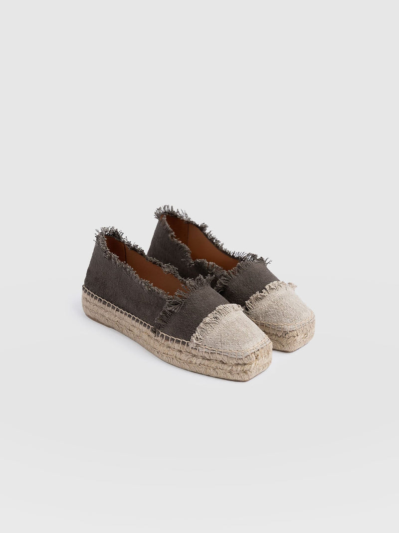 Ivy Frayed Espadrille Pumps - Khaki - Women's Shoes | Saint + Sofia® USA