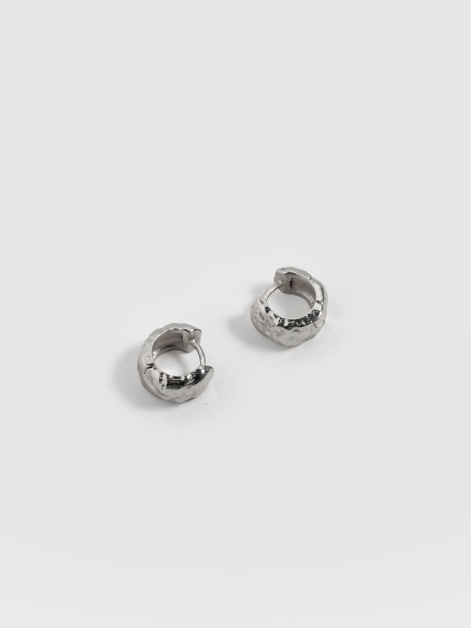 Molten Huggie Earrings Silver - Women's Jewellery | Saint + Sofia® USA