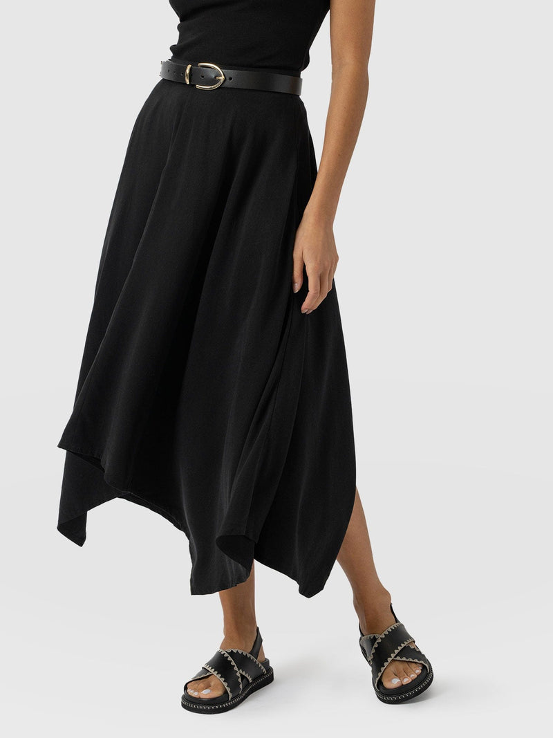 Noho Skirt Black - Women's Skirts | Saint + Sofia® USA