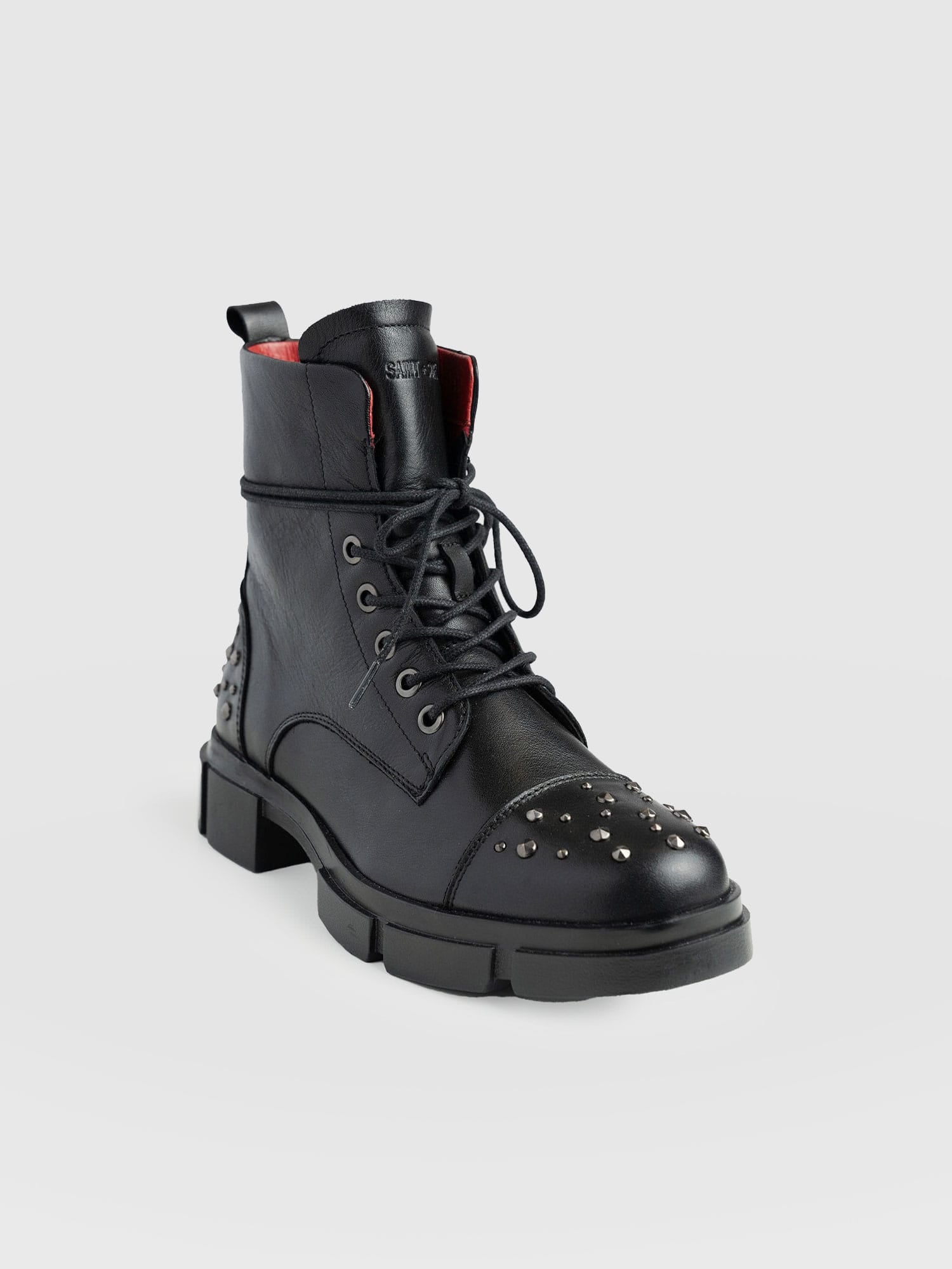 Noho Studded Boot Black - Women's Leather Boots | Saint + Sofia® US