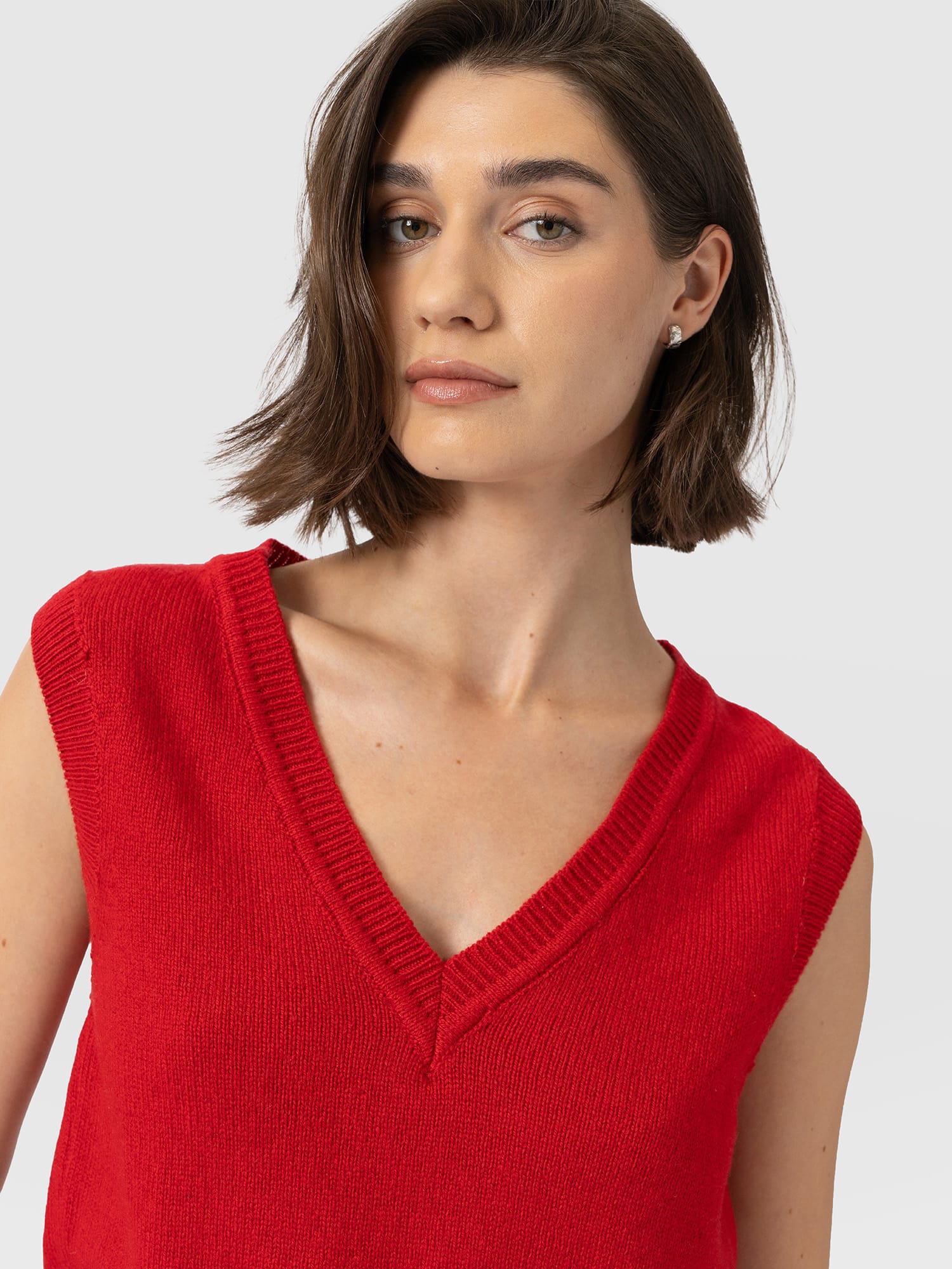 Oxford Cashmere V Neck Sleeveless Knit - Red - Women's Sweaters | Saint and Sofia® USA
