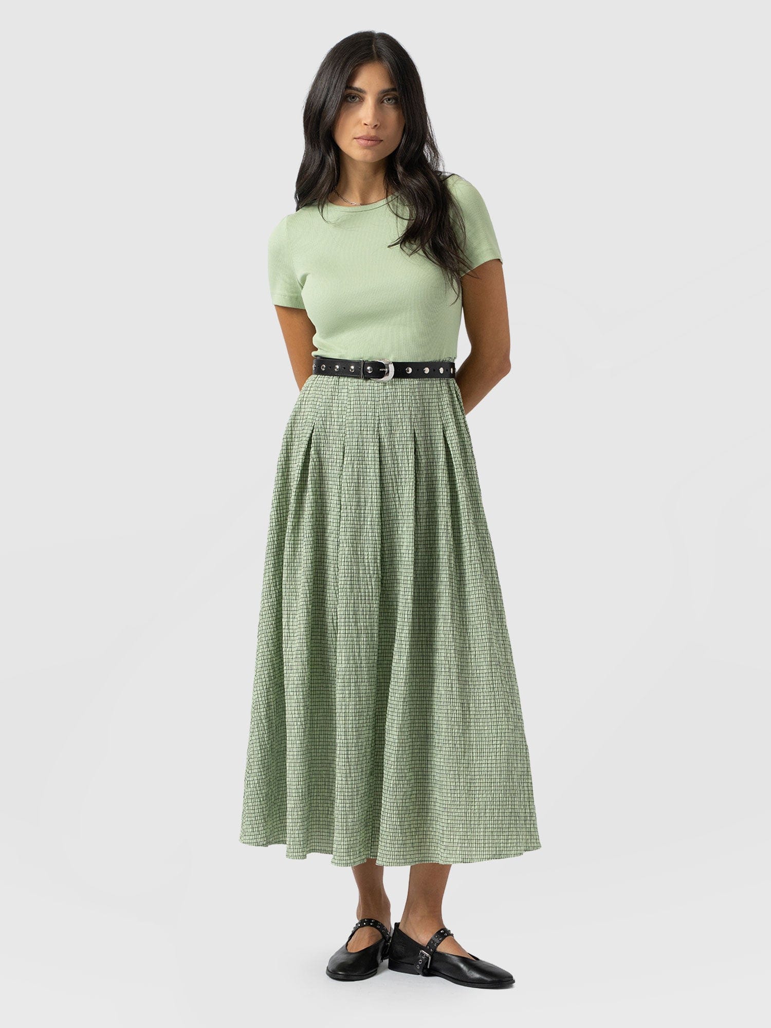 green emerald velvet dress Mint Green Gingham Sleeveless Tiered Charlie Midi Dress main image 1