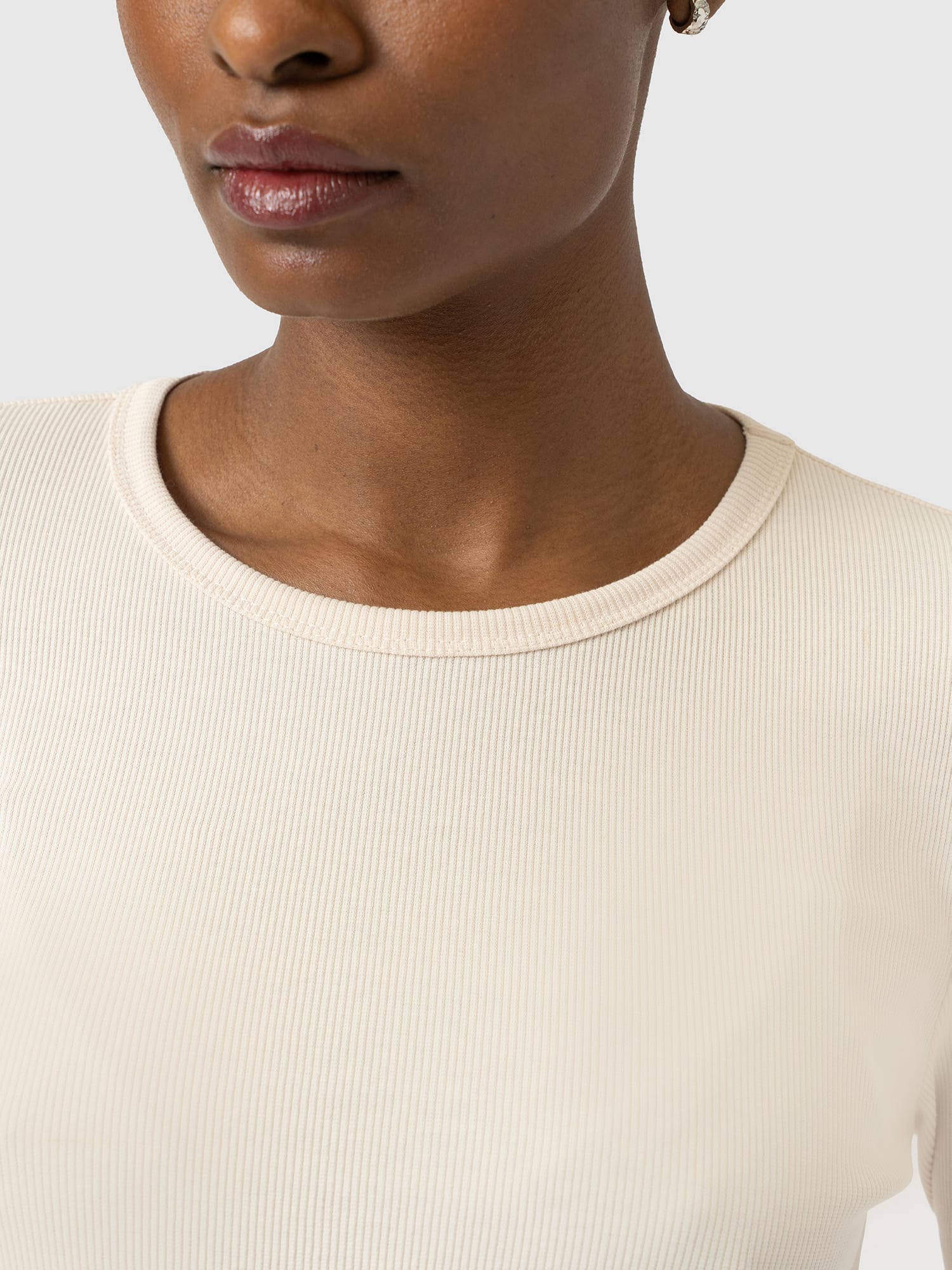 Ribbed Long Sleeve Tee - Cream - Women's T-shirts | Saint and Sofia® USA