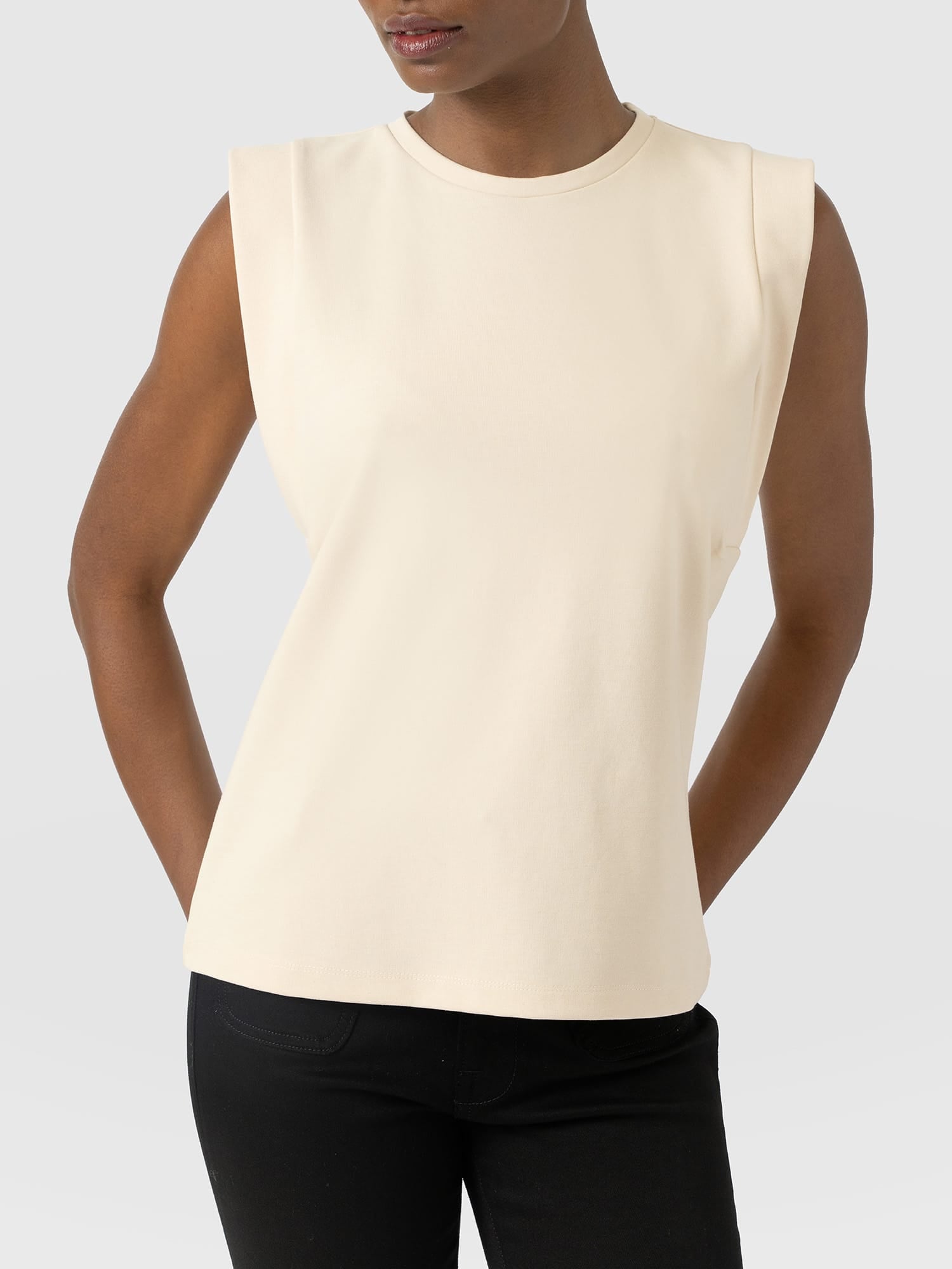 Rowan Tee - Cream - Women's T-shirts | Saint and Sofia® USA