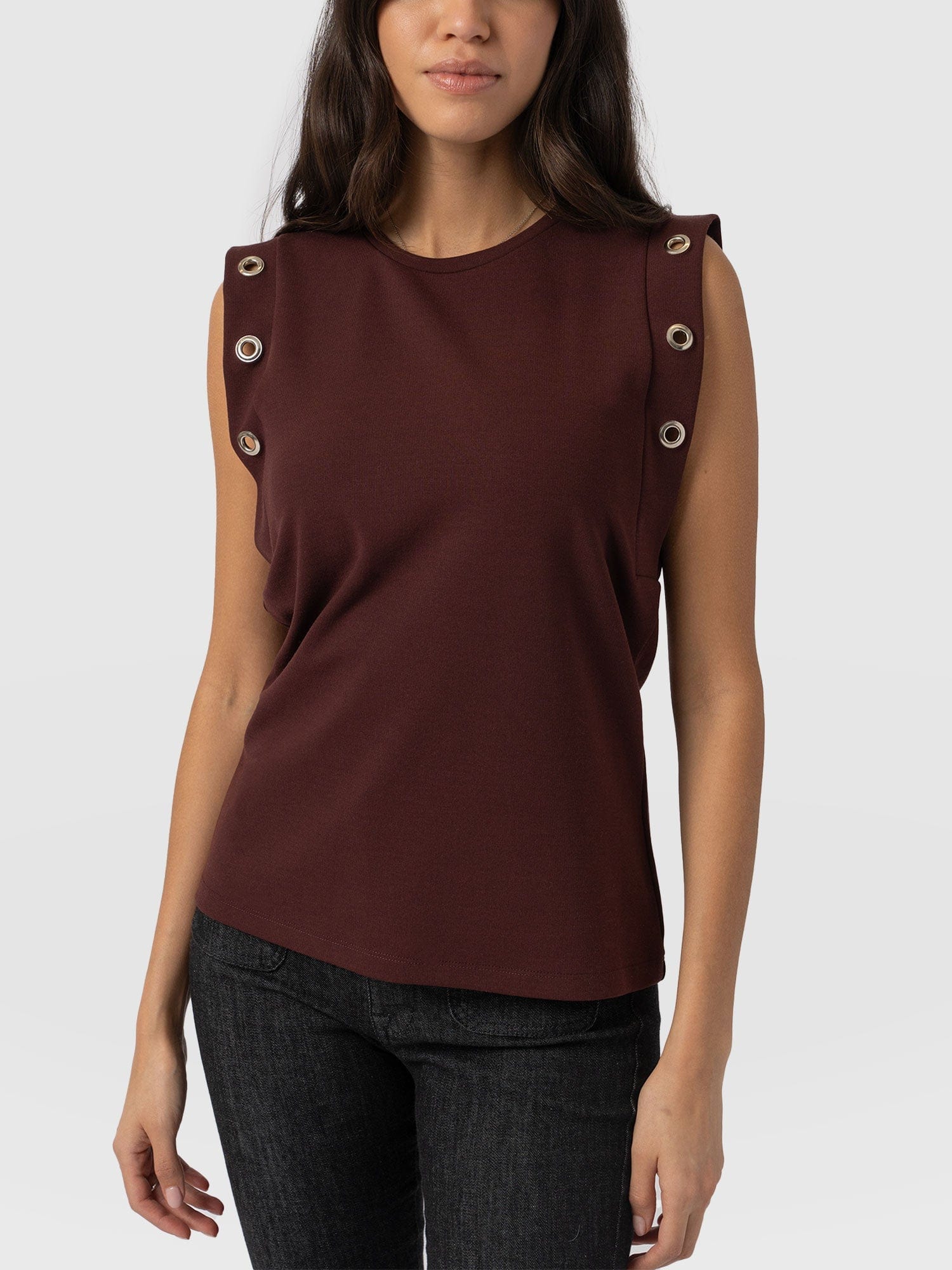 Rowan Tee Maroon Eyelet - Women's T-Shirts | Saint + Sofia® US