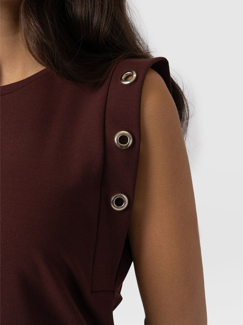 Rowan Tee Maroon Eyelet - Women's T-Shirts | Saint + Sofia® US