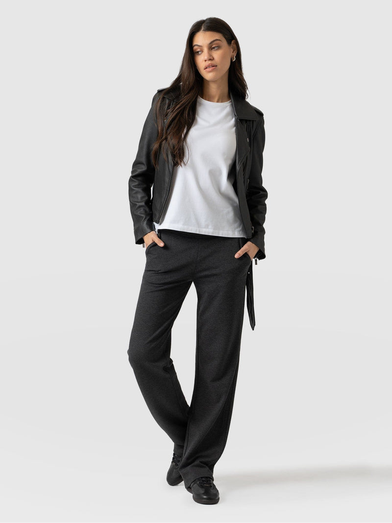 Runway Pant Charcoal - Women's Pants | Saint + Sofia® USAA