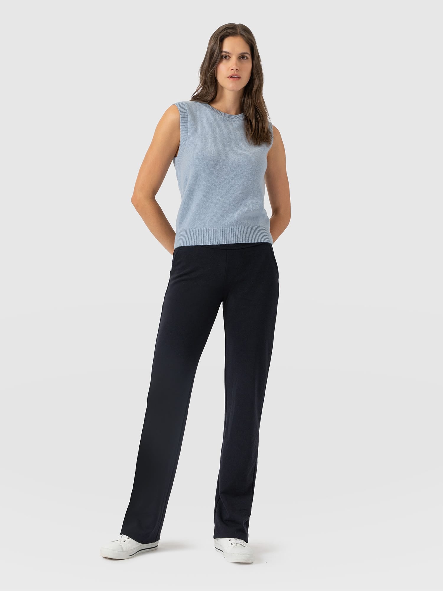 Runway Pant Navy - Women's Pants | Saint and Sofia® USA