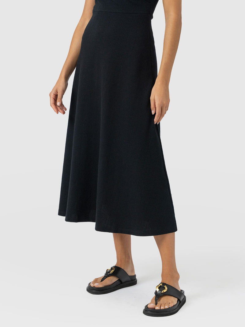 Sleeveless Maggie Wrap Dress - Black Textured - Women's Dresses | Saint + Sofia® USA