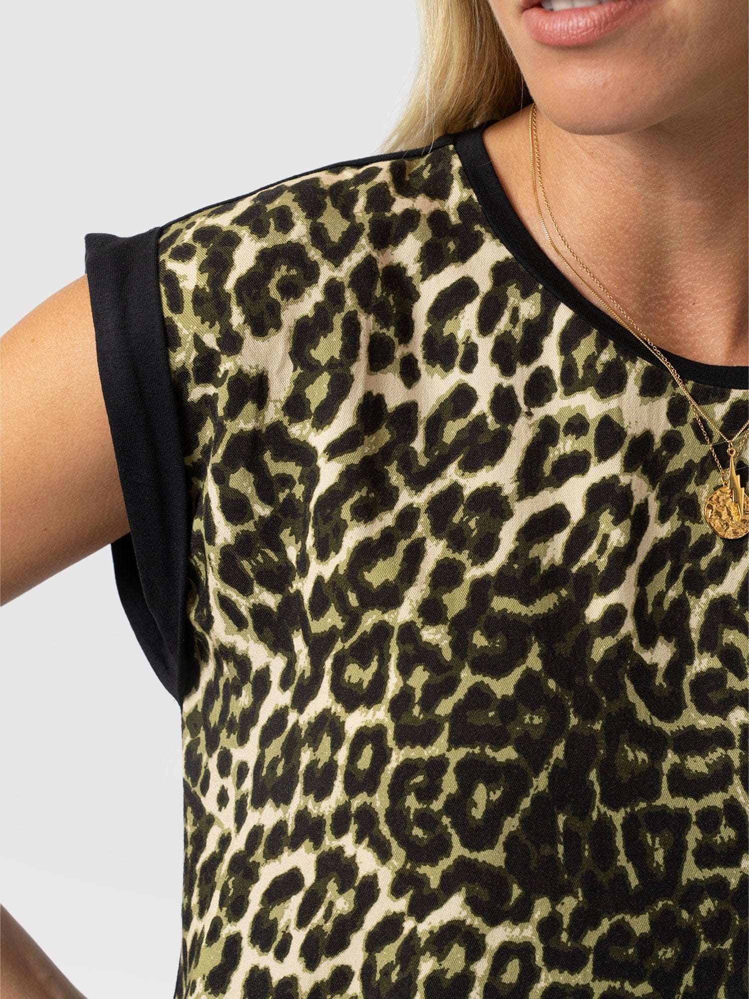 Turn Up Contrast Tee - Green Leopard - Women's T-shirts | Saint + Sofia® USA