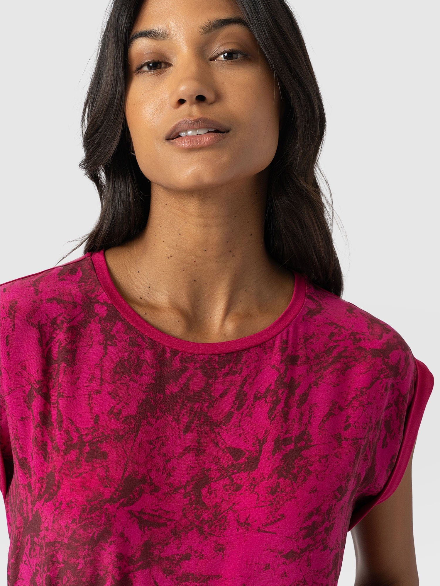 Turn Up Contrast Tee Pink Marble - Women's T-Shirts | Saint + Sofia® US
