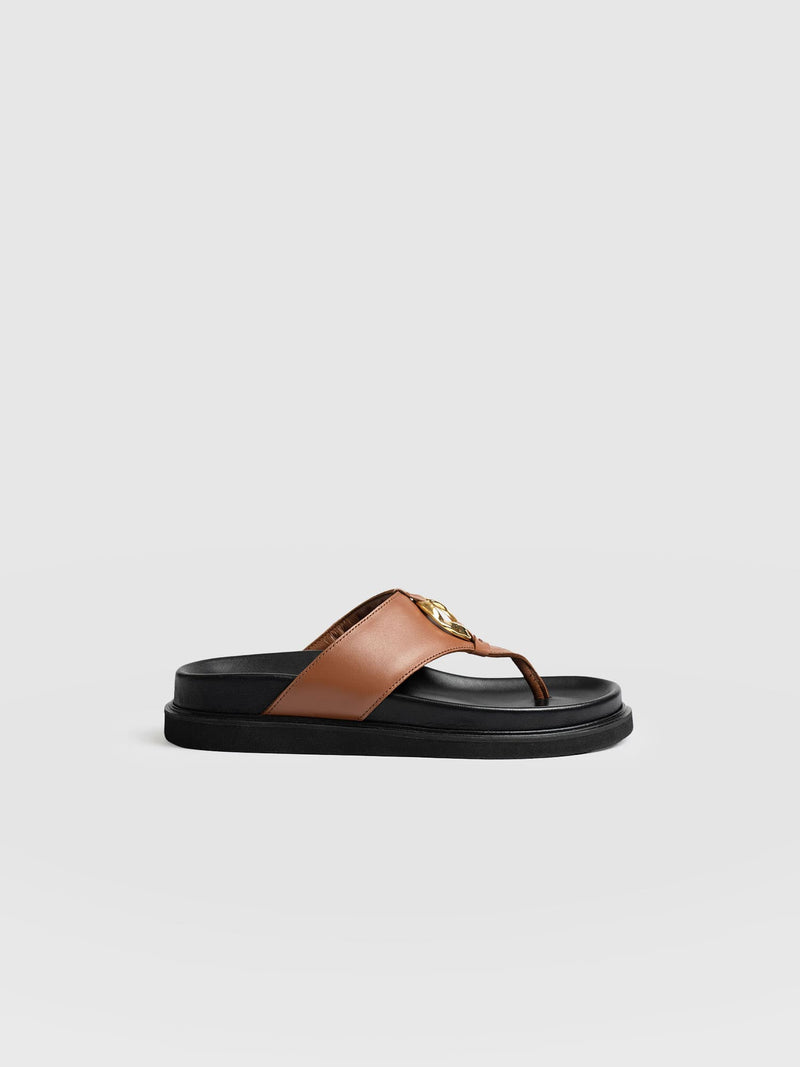 Vivienne Slides - Tan - Women's Shoes | Saint + Sofia® USA