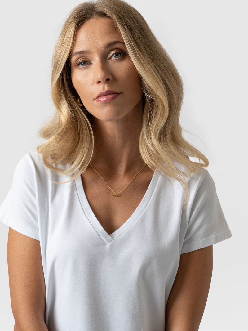 Apartment Tee White - Women's T-Shirts | Saint + Sofia® USA