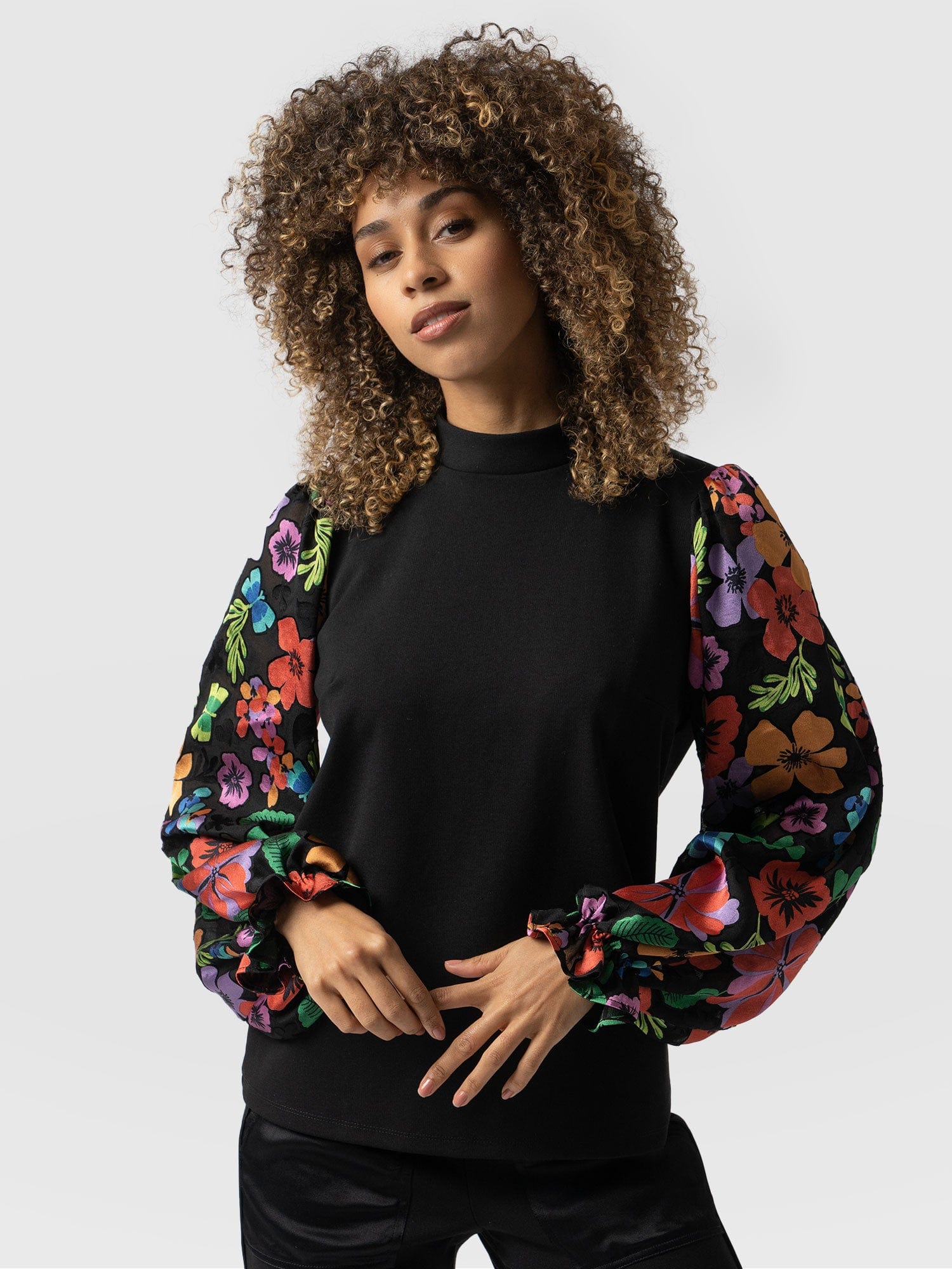 Penny Puff Sleeve Long Sleeve Pop Floral Women's Tops Saint