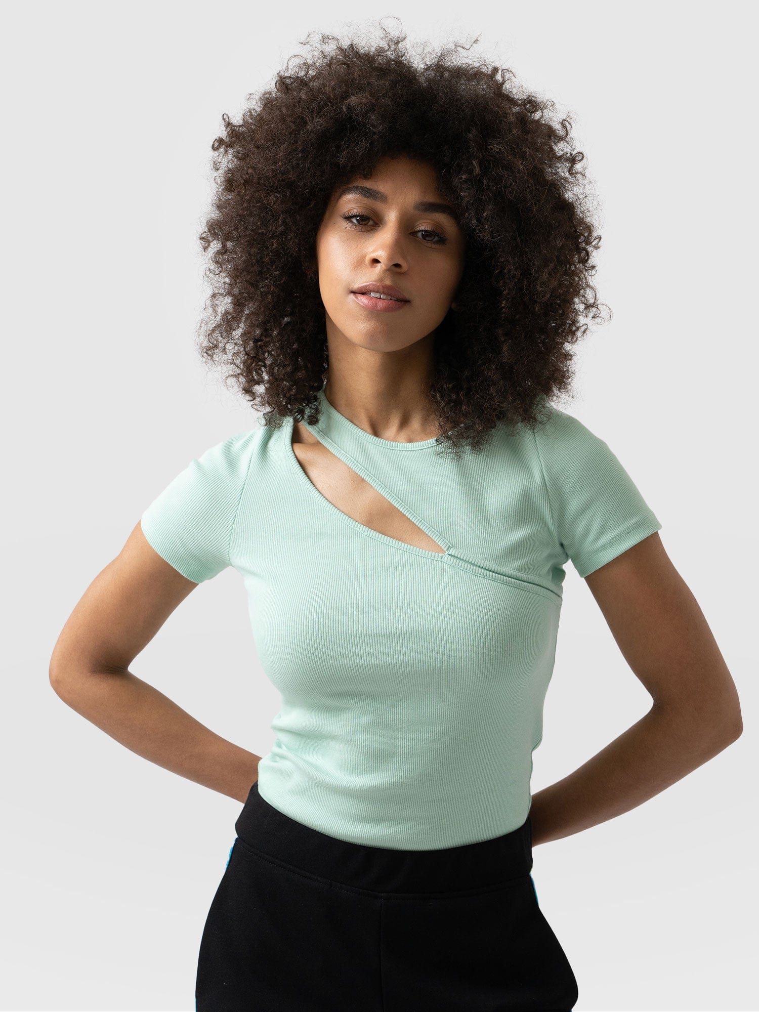 Reveal Tee Peppermint - Women's T-shirts | Saint + Sofia® USA