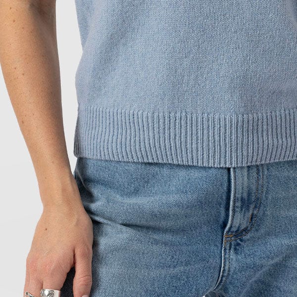 Structured Rib Trims