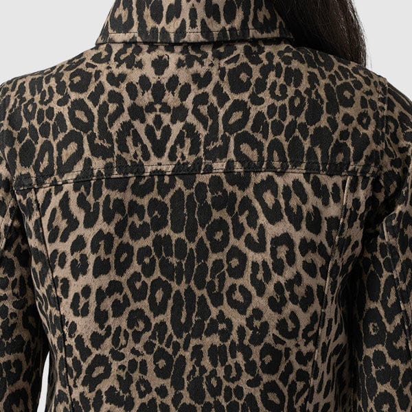 Front and Back Yoke Detail