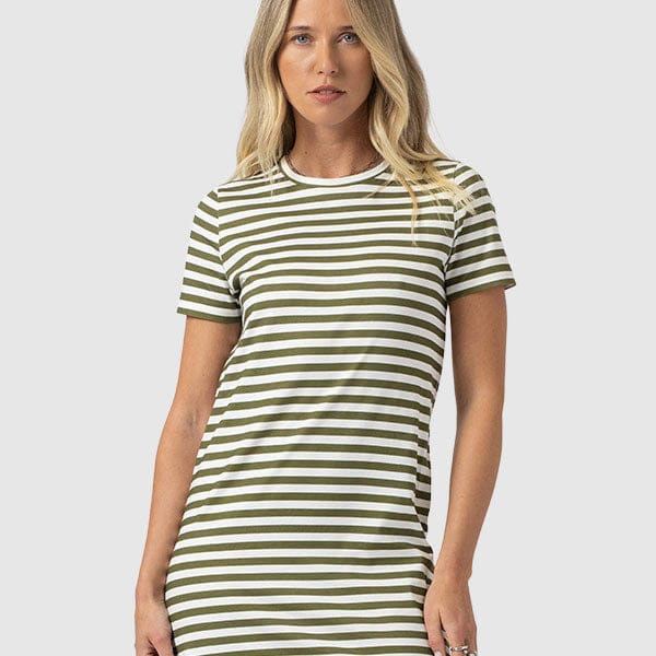 Nautical-Inspired Finish