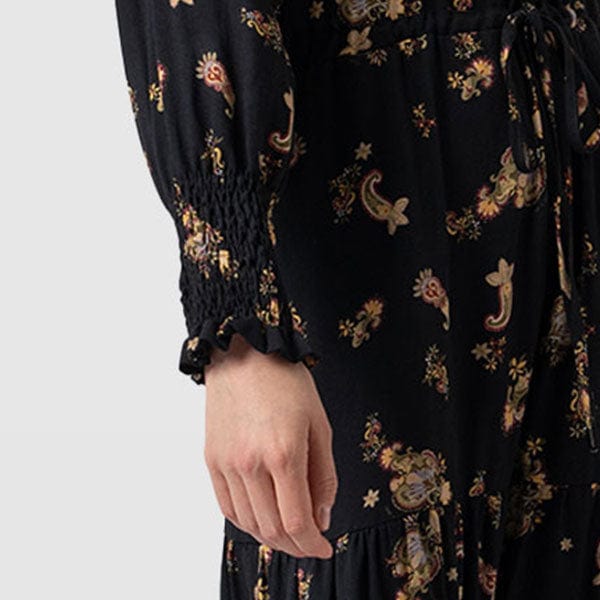 Shirred Cuffs