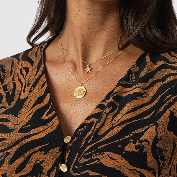 V Neckline